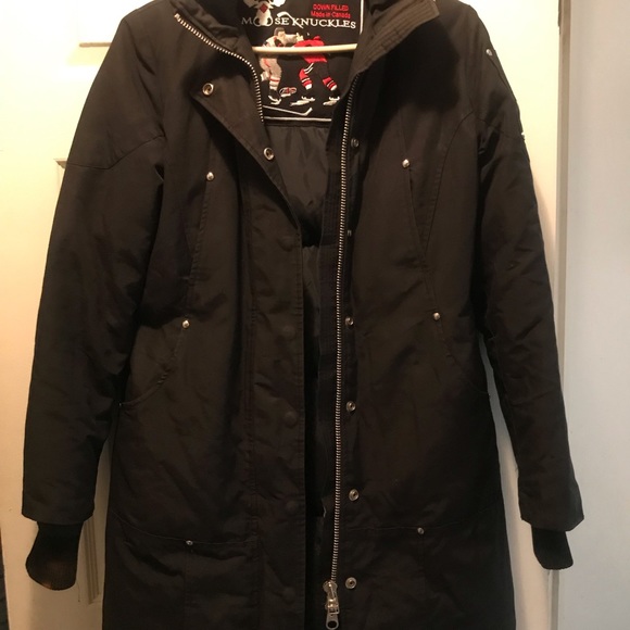Moose Knuckles Women's Down filled Parka Black On Black Small Rare - Picture 3 of 14